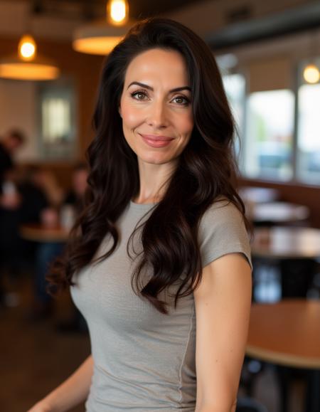 Whitney Cummings (Flux)