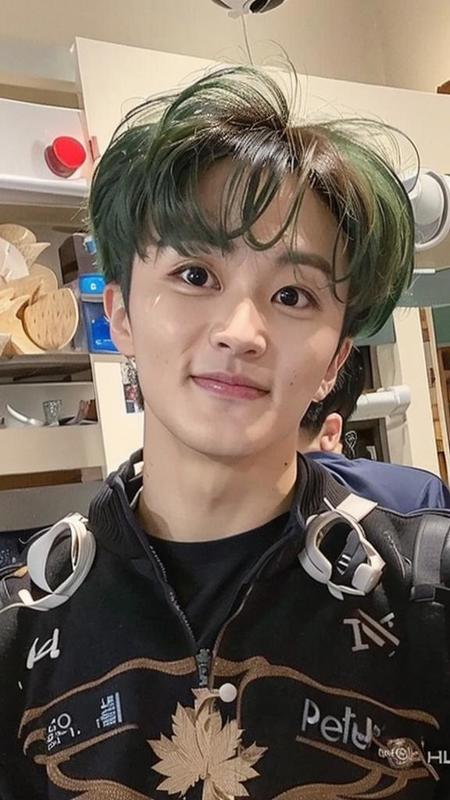 Mark Lee