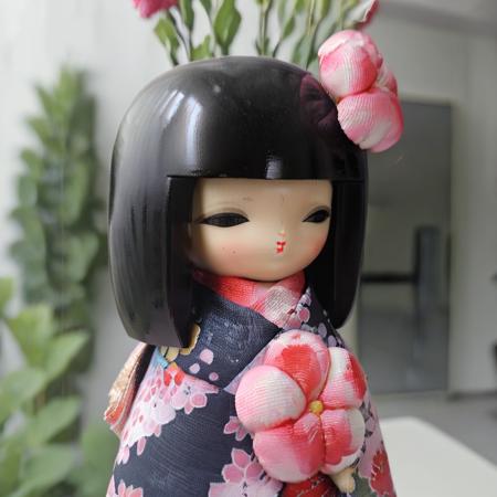 MR kokeshi Doll