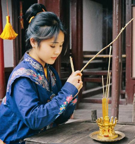 80/90s nostalgic photo style (including Hong Kong style)