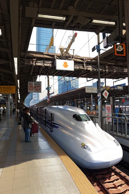 東京駅　東海道・山陽新幹線ホーム