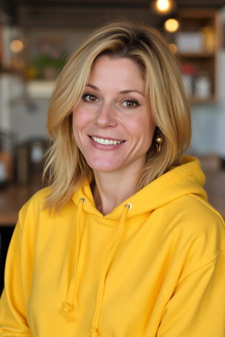 [FLUX] Julie Bowen