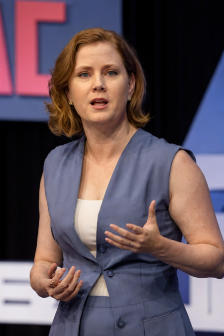 Amy Adams | ??
