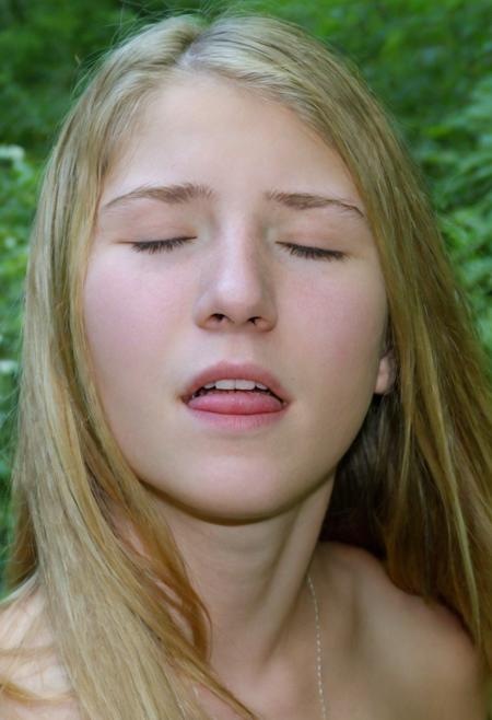 PornMaster-高潮脸-orgasm face版本SDXL-V1 (ID: 1084833)