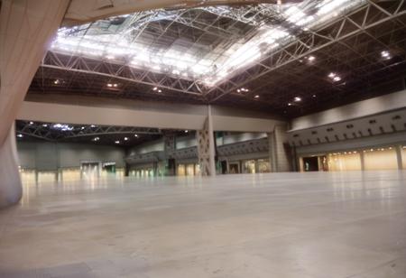 東京ビッグサイト東展示場 / Tokyo Big Sight EASTHALL indoors / PONY