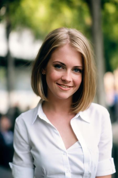 Melissa Joan Hart - Sabrina Spellman