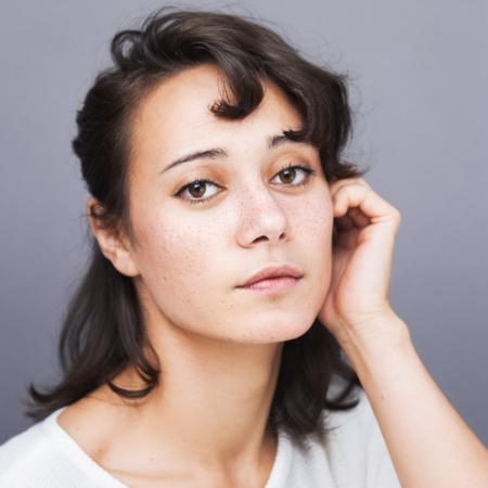 Ella Purnell (Pony)