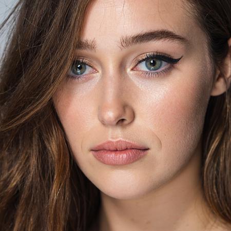 ? Alycia Debnam Carey (Flux) ?