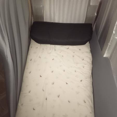 Dorm bed (bed location)