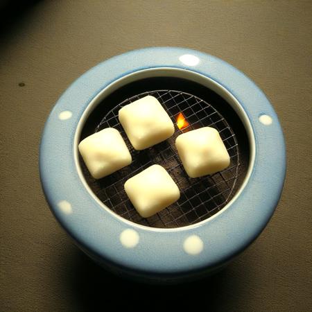 Small heating device using charcoal