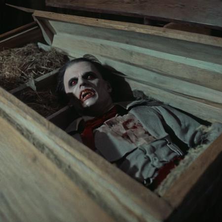 Fright Night 1985 Film Style XL + F1D (Horror Vampire Style)