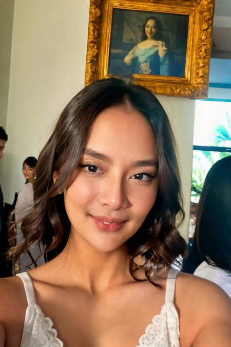 Erika Carlina - Indonesian Actress版本v1.0 (ID: 252096)