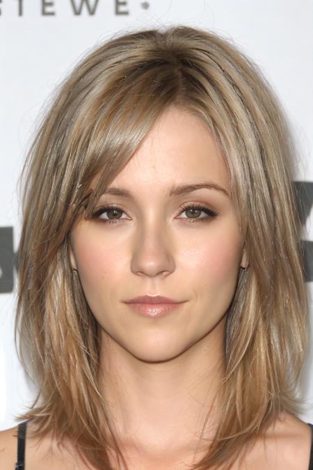 Shannon Woodward