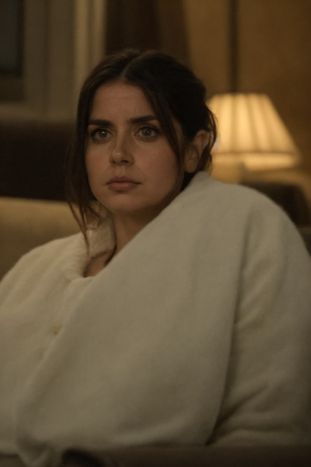 Ana De Armas | ??