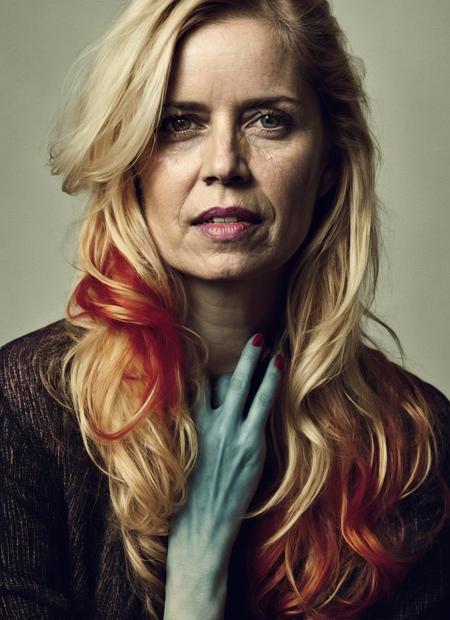 Kim Dickens