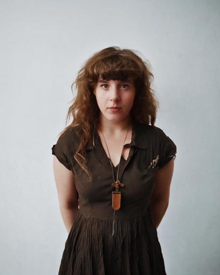 Megan James (Purity Ring)版本v1.0 (ID: 645760)