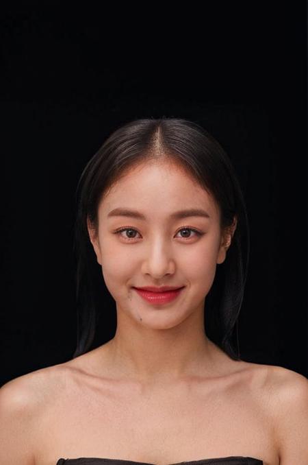 Twice Jihyo (지효) Lookalike版本v1.0 (ID: 136415)
