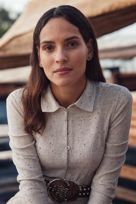 Adria Arjona | ??