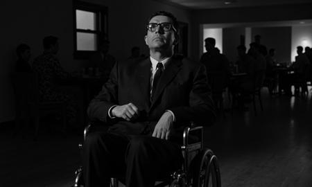 Kubrick B&W FLUX