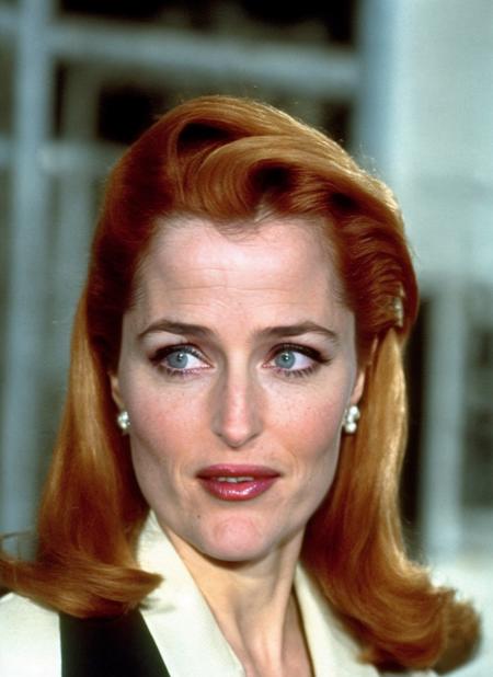 Gillian Anderson