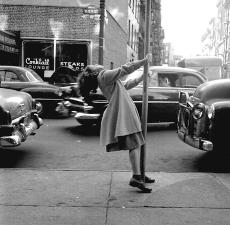 Colorize Black/ White Photos