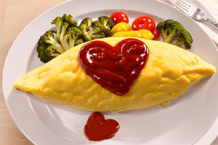 オムライス❤ Draw a heart with ketchup on top of omurice. SD15