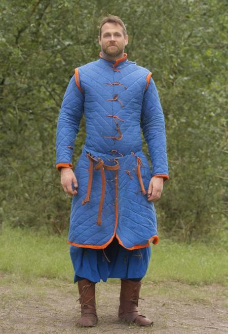 Gambeson [armor]