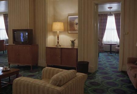 Cinematic Shining SDXL