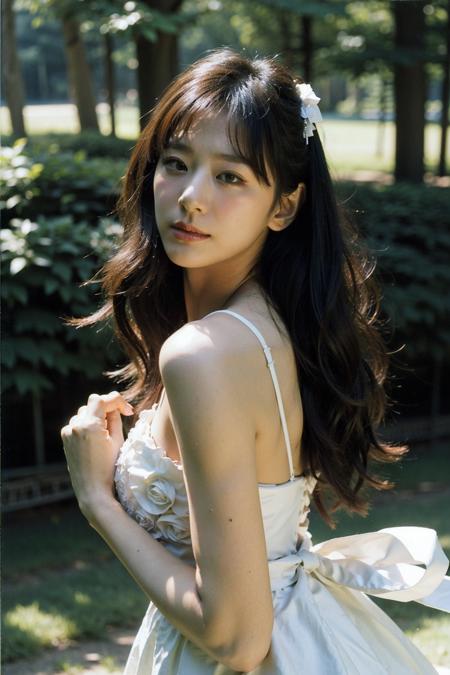 Nishiuchi Mariya Makina Lora