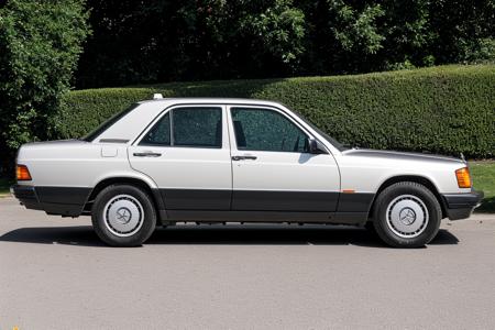 Mercedes Benz W201 (190, 190 E, 190 D) - German compact executive car