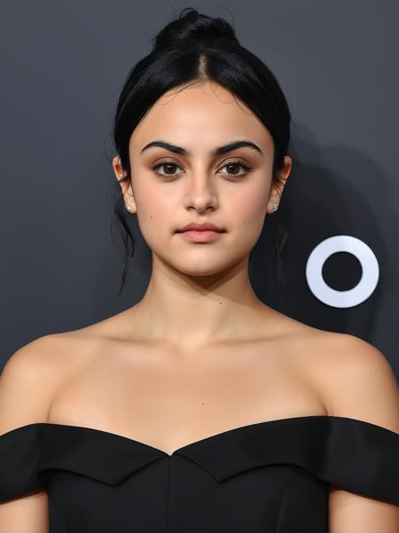 Camila Mendes (actress)