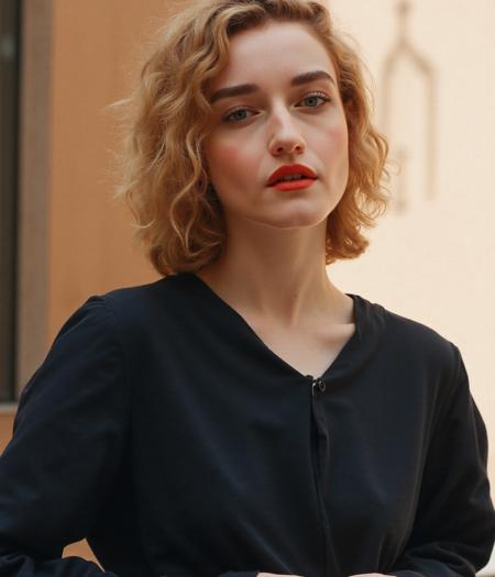Julia Garner