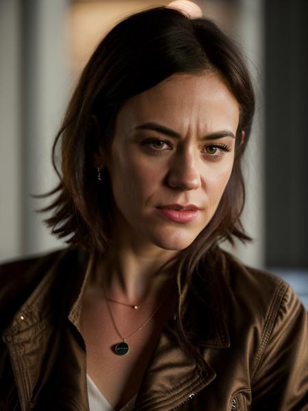 Maggie Siff