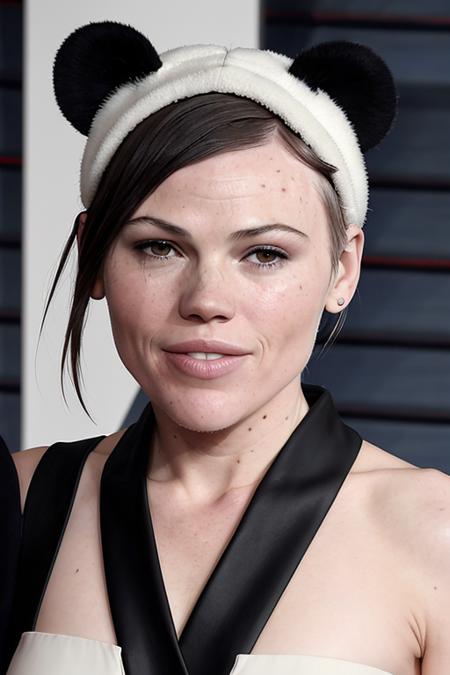 Clea DuVall