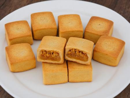 Taiwanese Pineapple Cake