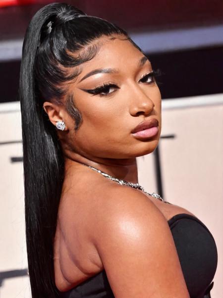 Megan Thee Stallion (rapper) [XL]