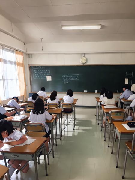 学校 School Building Scenery LoRA