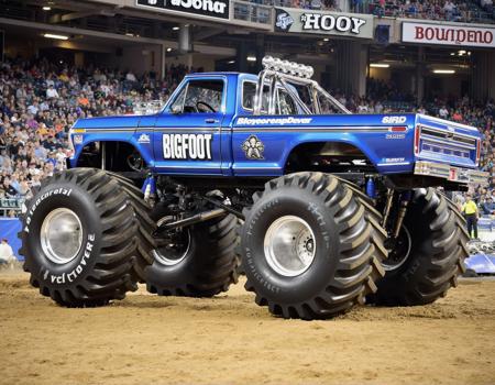 ? Bigfoot (Monster truck)(Flux) ?