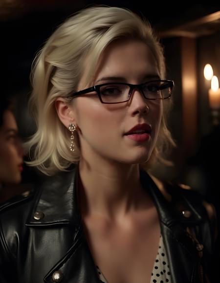Emily Bett Rickards版本v1.0 (ID: 757108)