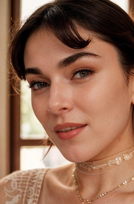 [US] - Serinda Swan