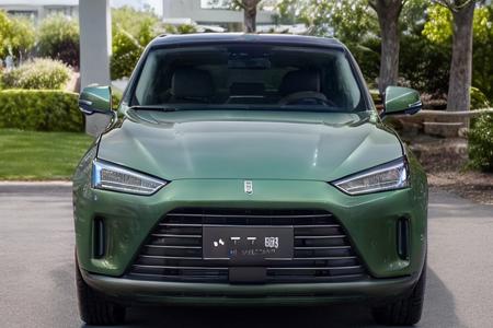 AITO M5 EV