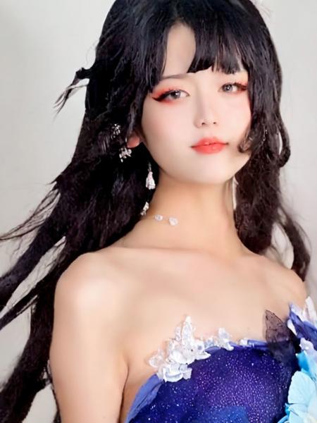 Xiaohuijun / 小慧君 - Chinese cosplayer and influencer
