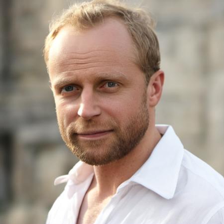 Piotr Adamczyk版本v1.0 (ID: 353941)