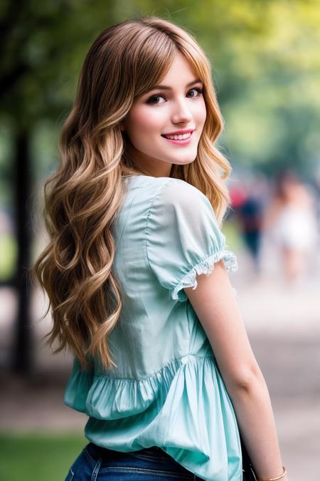 Bella Thorne SoloTI