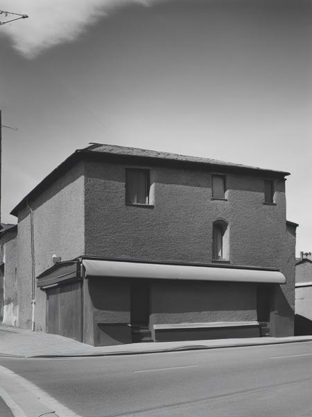 Robert Adams Style