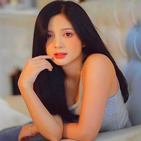 Vietnamese_Girls