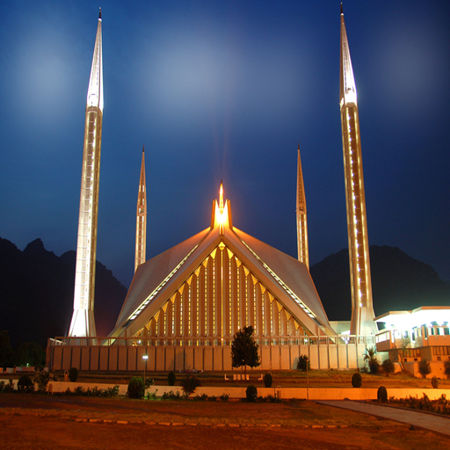 Pakistani_FaisalMosque_LoRA