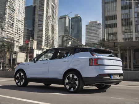 volvo EX30