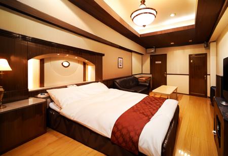 LOVEHOTEL F SDXL