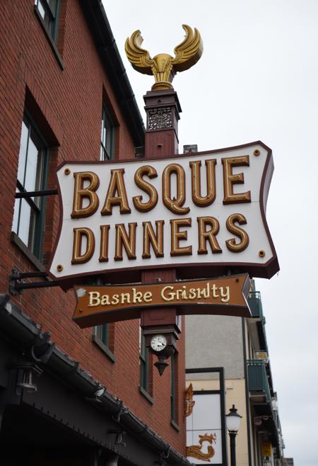 Reno Style - Vintage Signs